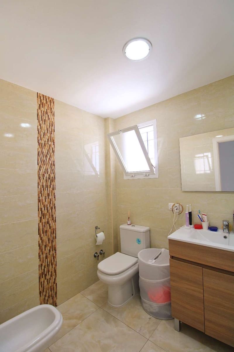 3 soveværelse Rækkehus til salg i Alhaurin de la Torre - € 425.000 (Ref: 9151697)