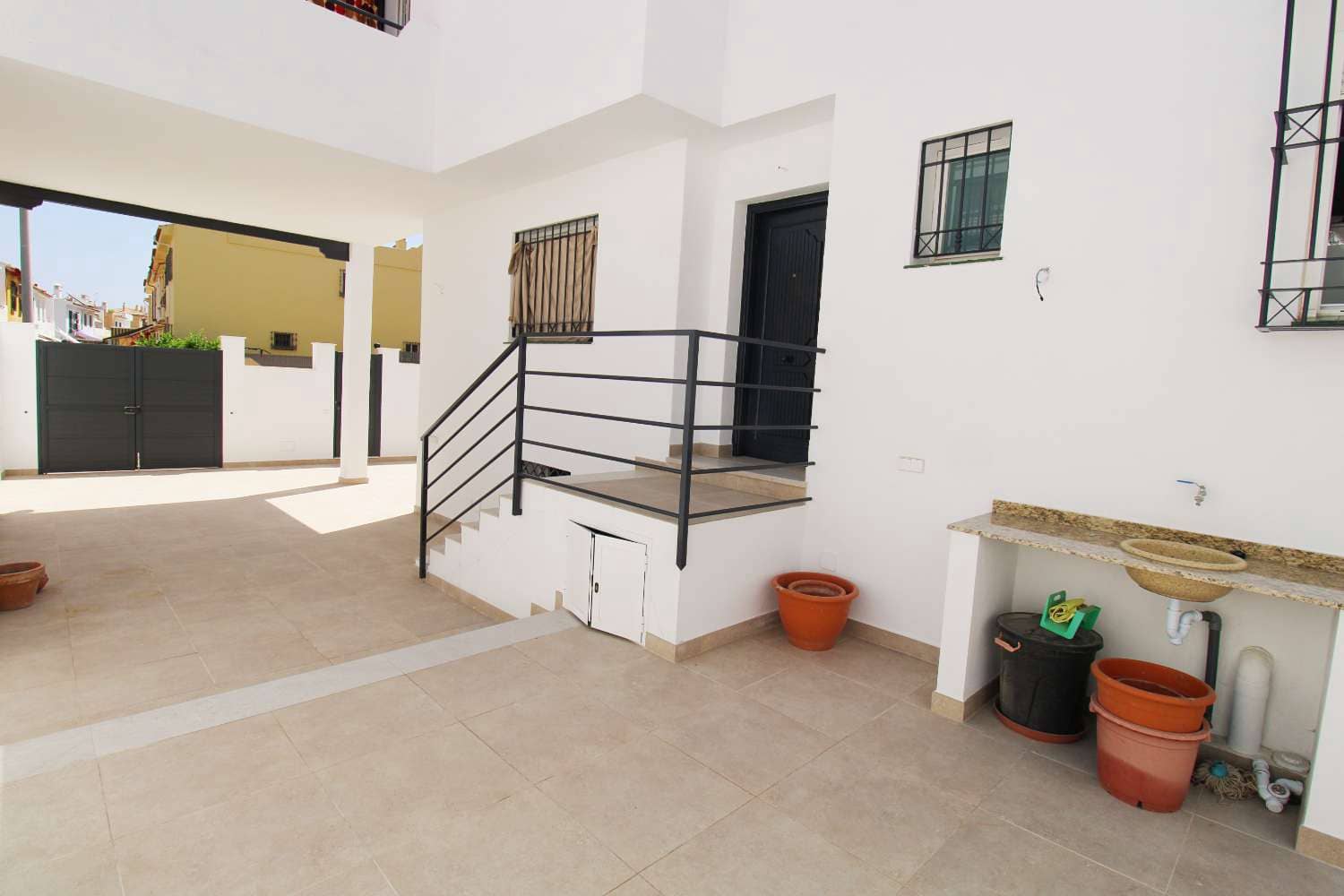 3 soveværelse Rækkehus til salg i Alhaurin de la Torre - € 425.000 (Ref: 9151697)