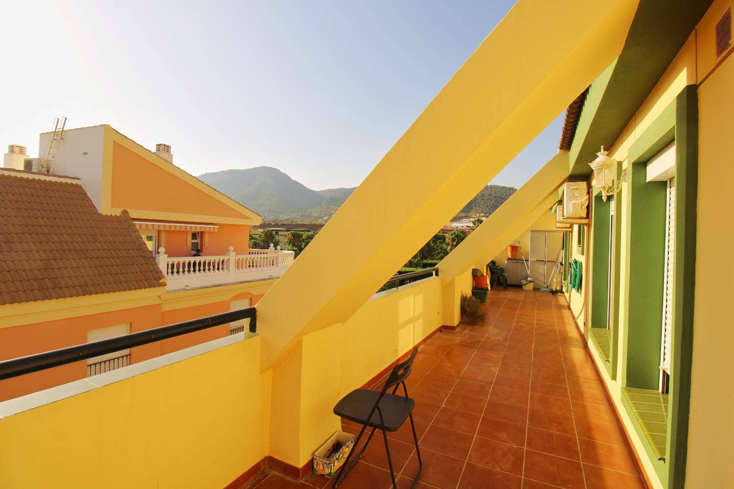 3 bedroom Penthouse for rent in Alhaurin de la Torre with garage - € 1,400 (Ref: 9165483)