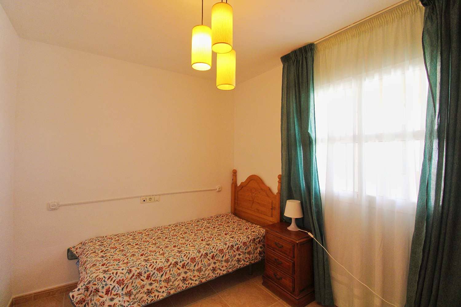 3 bedroom Penthouse for rent in Alhaurin de la Torre with garage - € 1,400 (Ref: 9165483)