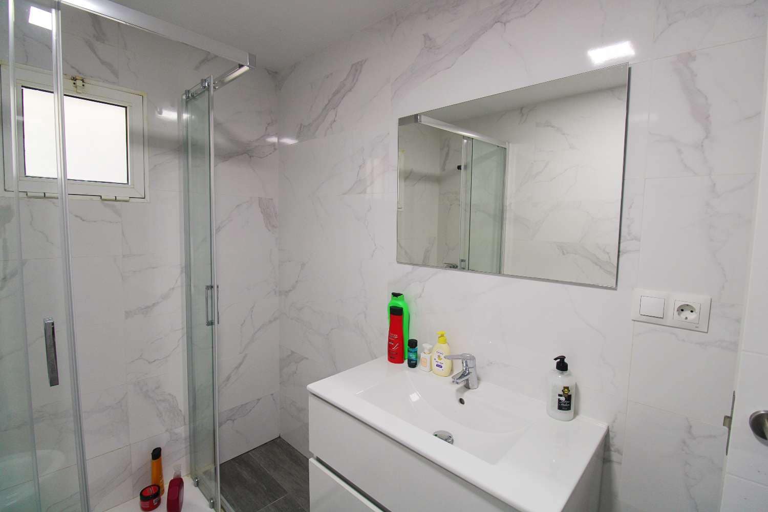 2 soveværelse Finca/Landehus til leje i Cartama med swimmingpool - € 1.500 (Ref: 9269147)