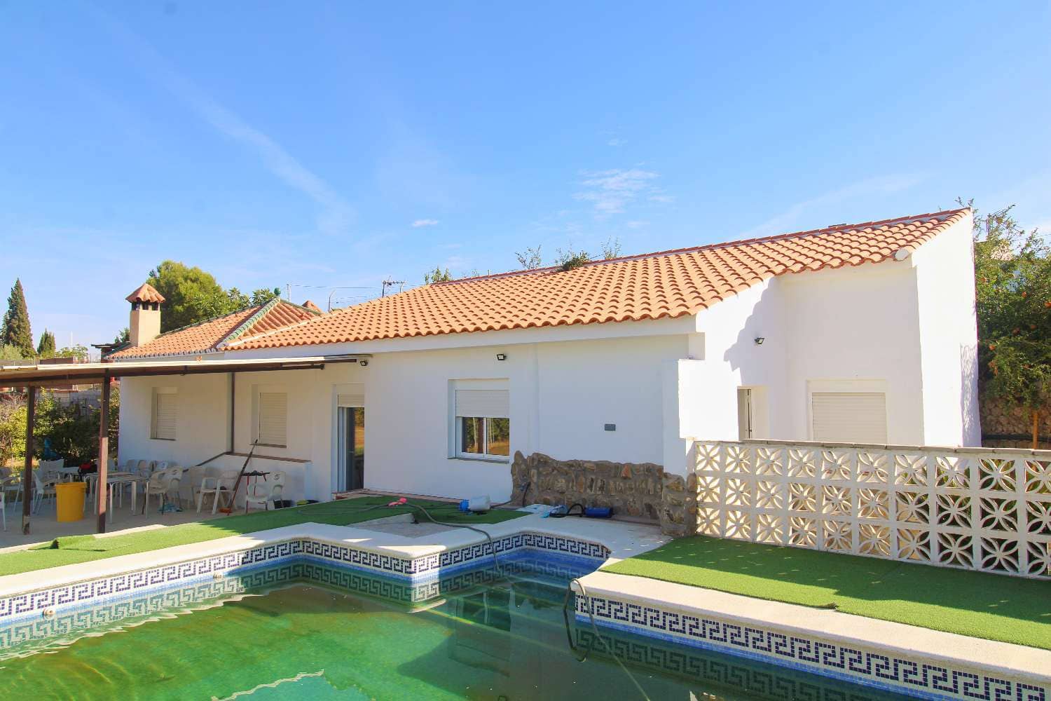 2 soveværelse Finca/Landehus til leje i Cartama med swimmingpool - € 1.500 (Ref: 9269147)