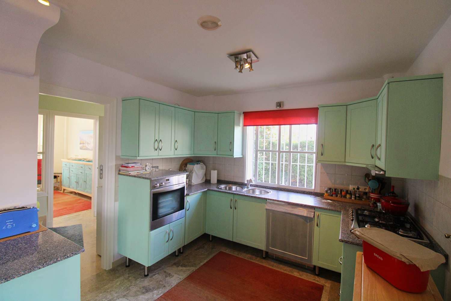 3 soveværelse Semi-Rækkehus til salg i Alhaurin de la Torre med garage - € 490.000 (Ref: 9290952)