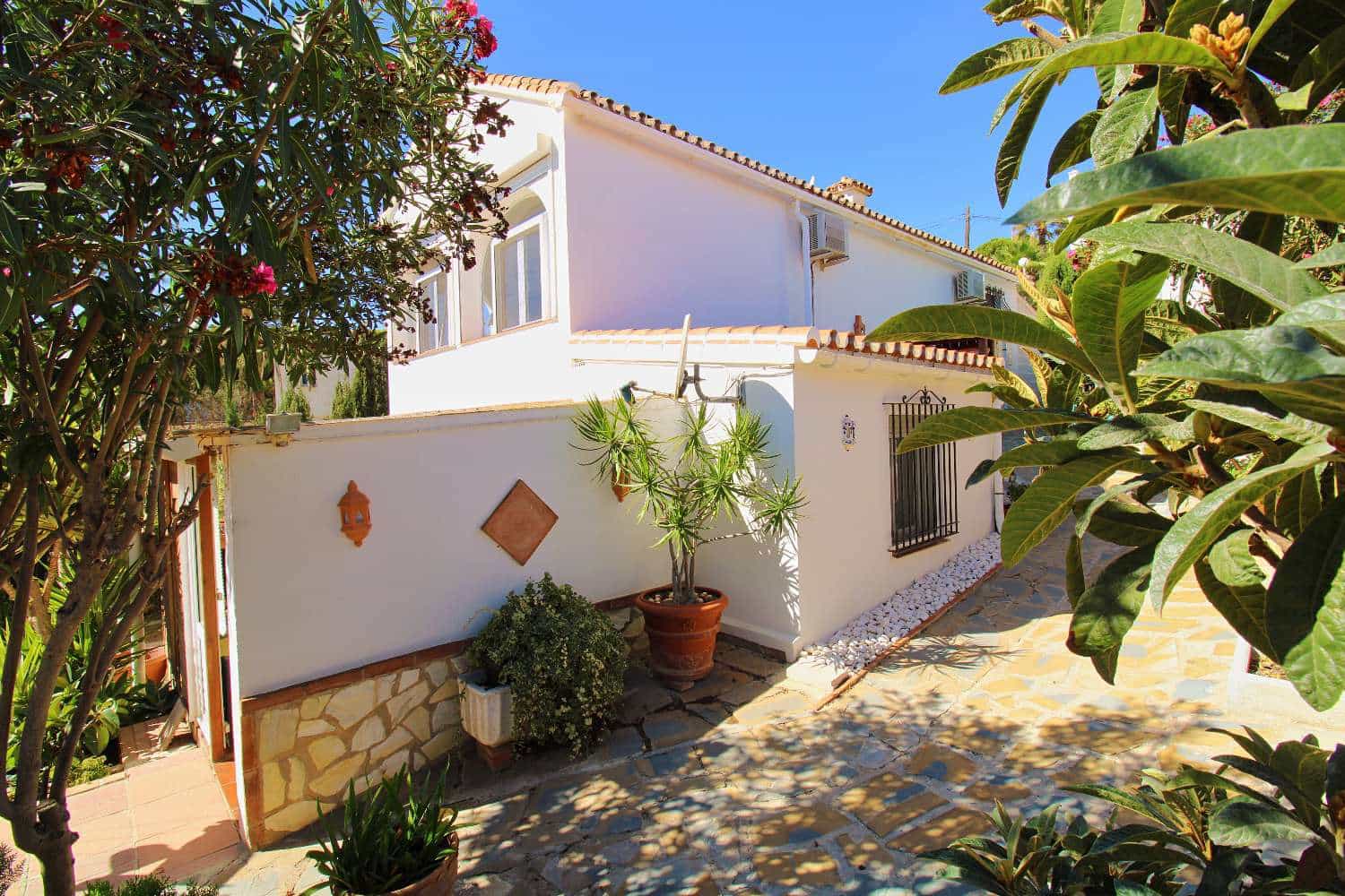 2 soverom Bungalow til salgs i Mijas med svømmebasseng garasje - € 295 000 (Ref: 9290953)