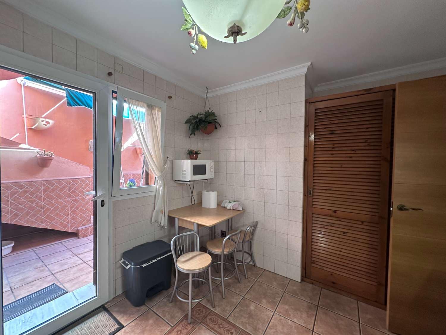 3 bedroom Townhouse for rent in Alhaurin de la Torre - € 1,200 (Ref: 9312317)
