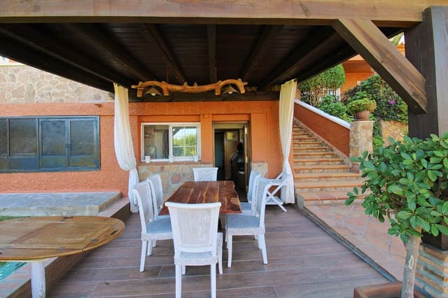 3 camera da letto Villa in vendita in Alhaurín de la Torre con piscina - 985.000 € (Rif: 9337505)