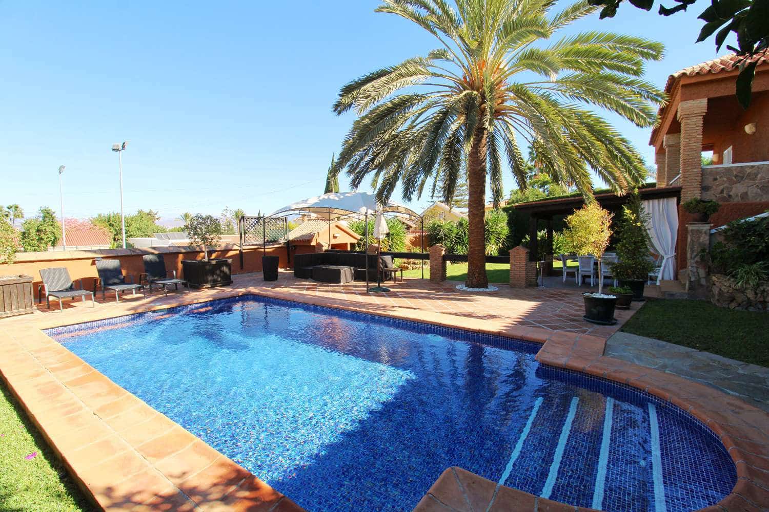 3 camera da letto Villa in vendita in Alhaurin de la Torre con piscina - 985.000 € (Rif: 9337505)