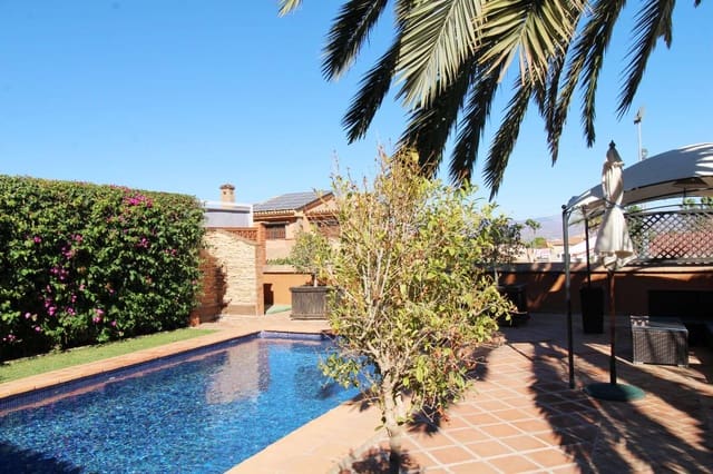 3 camera da letto Villa in vendita in Alhaurín de la Torre con piscina - 985.000 € (Rif: 9337505)