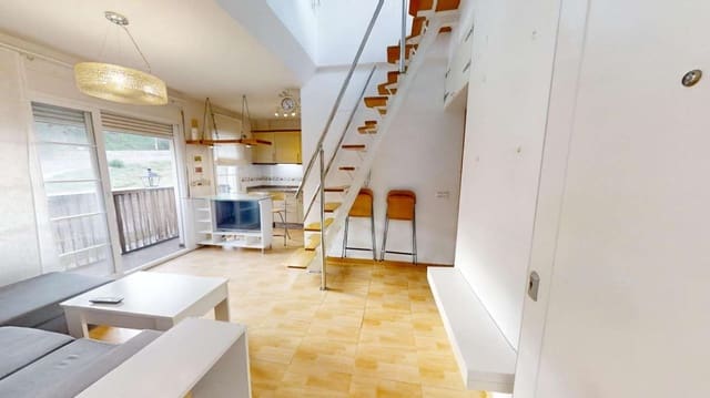 3 makuuhuone Kattohuoneisto vuokrattavana paikassa Alhaurín de la Torre - 1 300 € (Ref: 9353132)