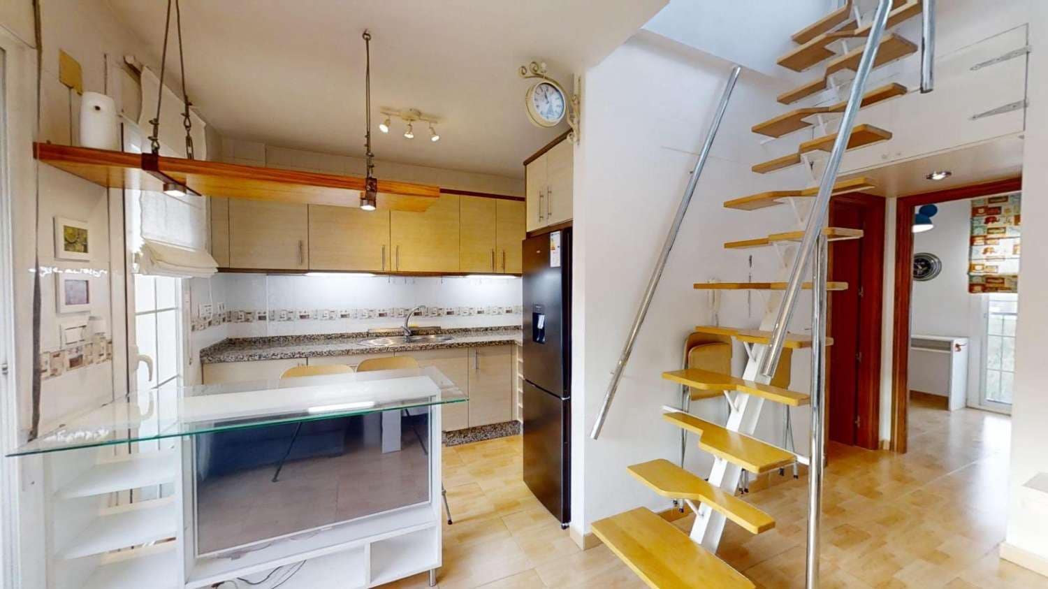 3 slaapkamer Penthouse te huur in Alhaurin de la Torre - € 1.300 (Ref: 9353132)