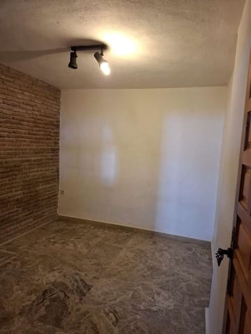 3 slaapkamer Halfvrijstaande villa te koop in Alhaurín de la Torre met zwembad garage - € 480.000 (Ref: 9358848)