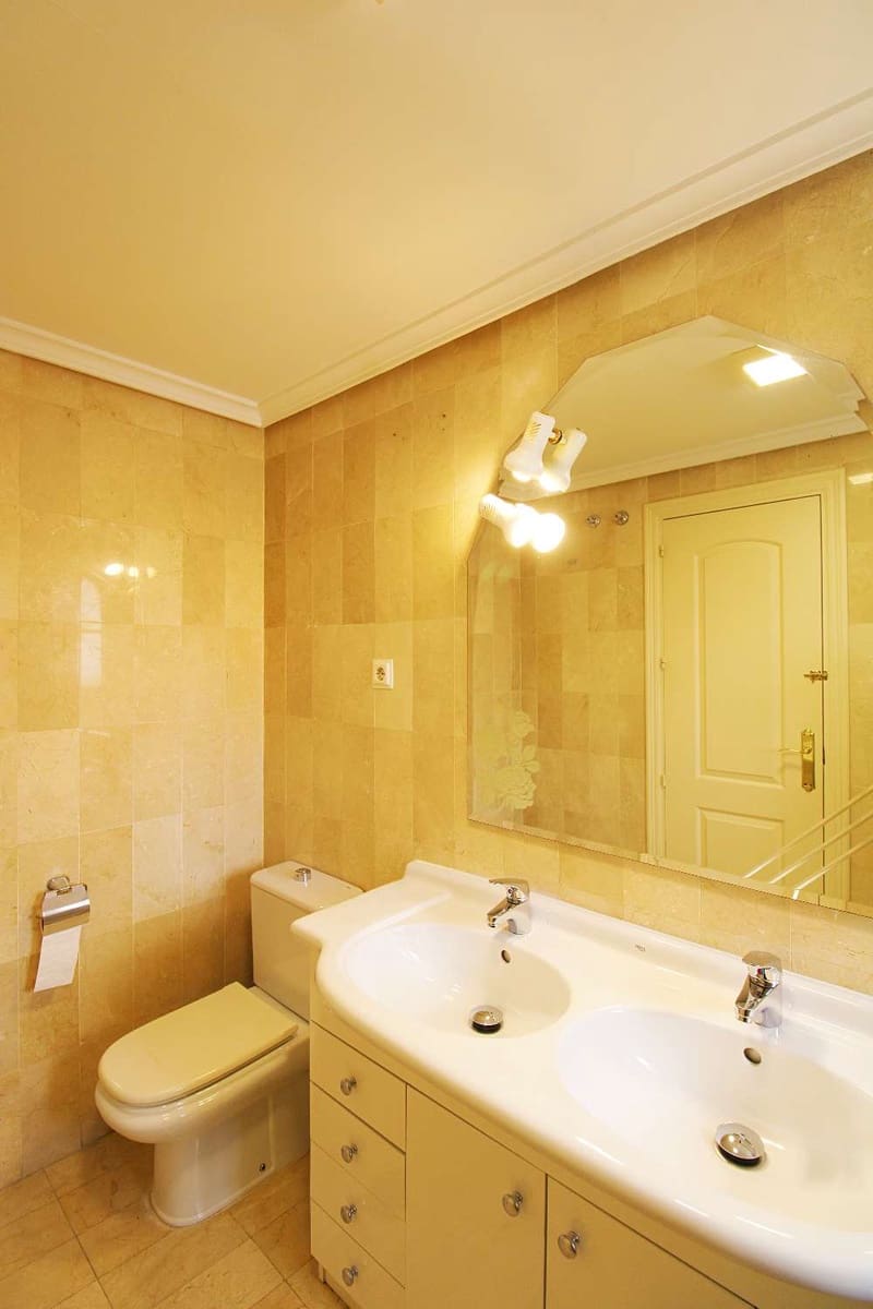 3 slaapkamer Halfvrijstaande villa te koop in Alhaurin de la Torre met zwembad garage - € 480.000 (Ref: 9358848)