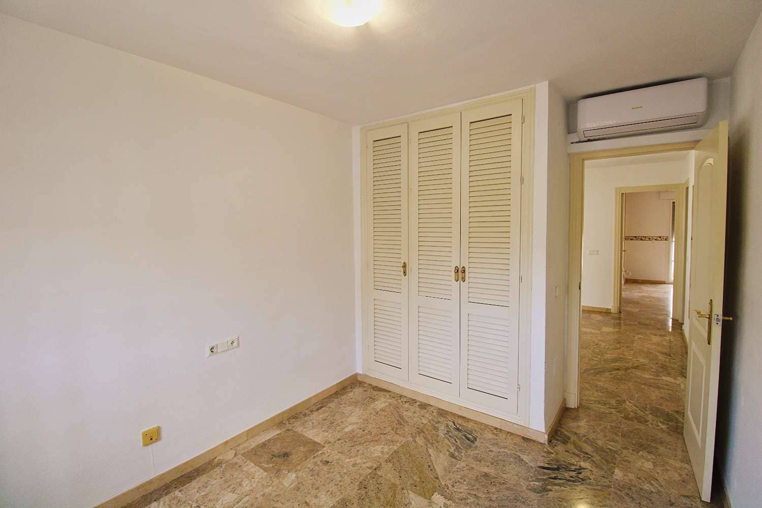 3 slaapkamer Halfvrijstaande villa te koop in Alhaurin de la Torre met zwembad garage - € 480.000 (Ref: 9358848)