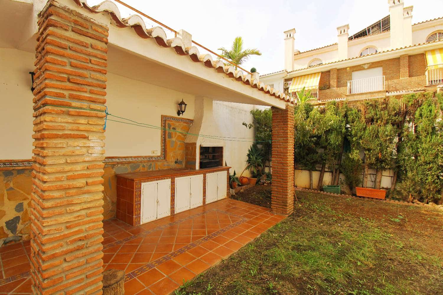 3 slaapkamer Halfvrijstaande villa te koop in Alhaurin de la Torre met zwembad garage - € 480.000 (Ref: 9358848)