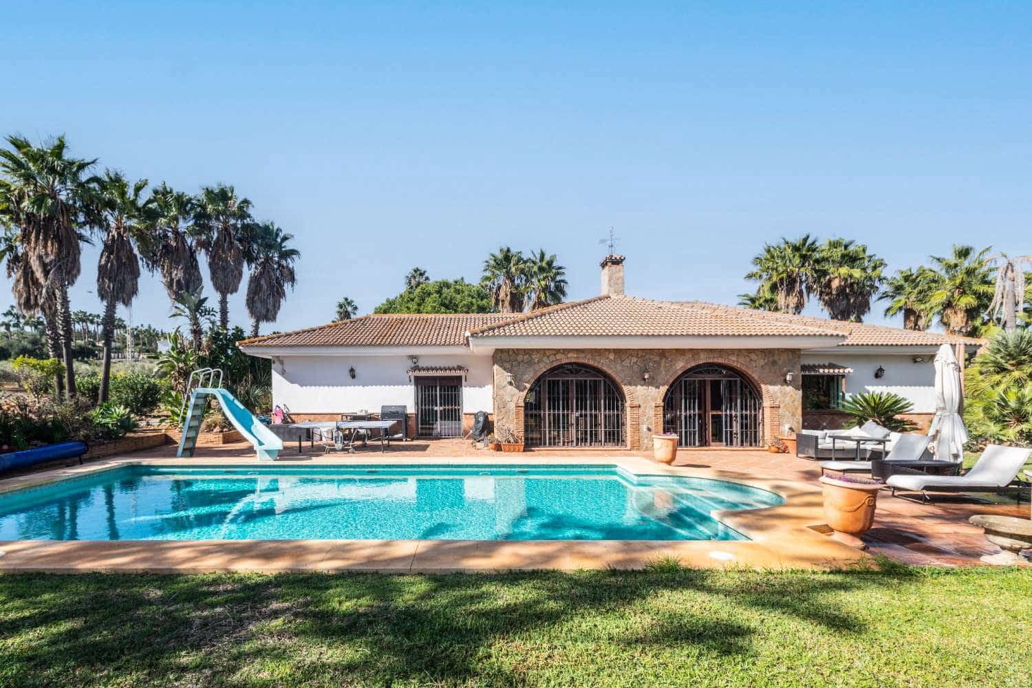 8 chambre Finca/Maison de Campagne à vendre à Alhaurin de la Torre avec piscine - 1 395 000 € (Ref: 9406205)