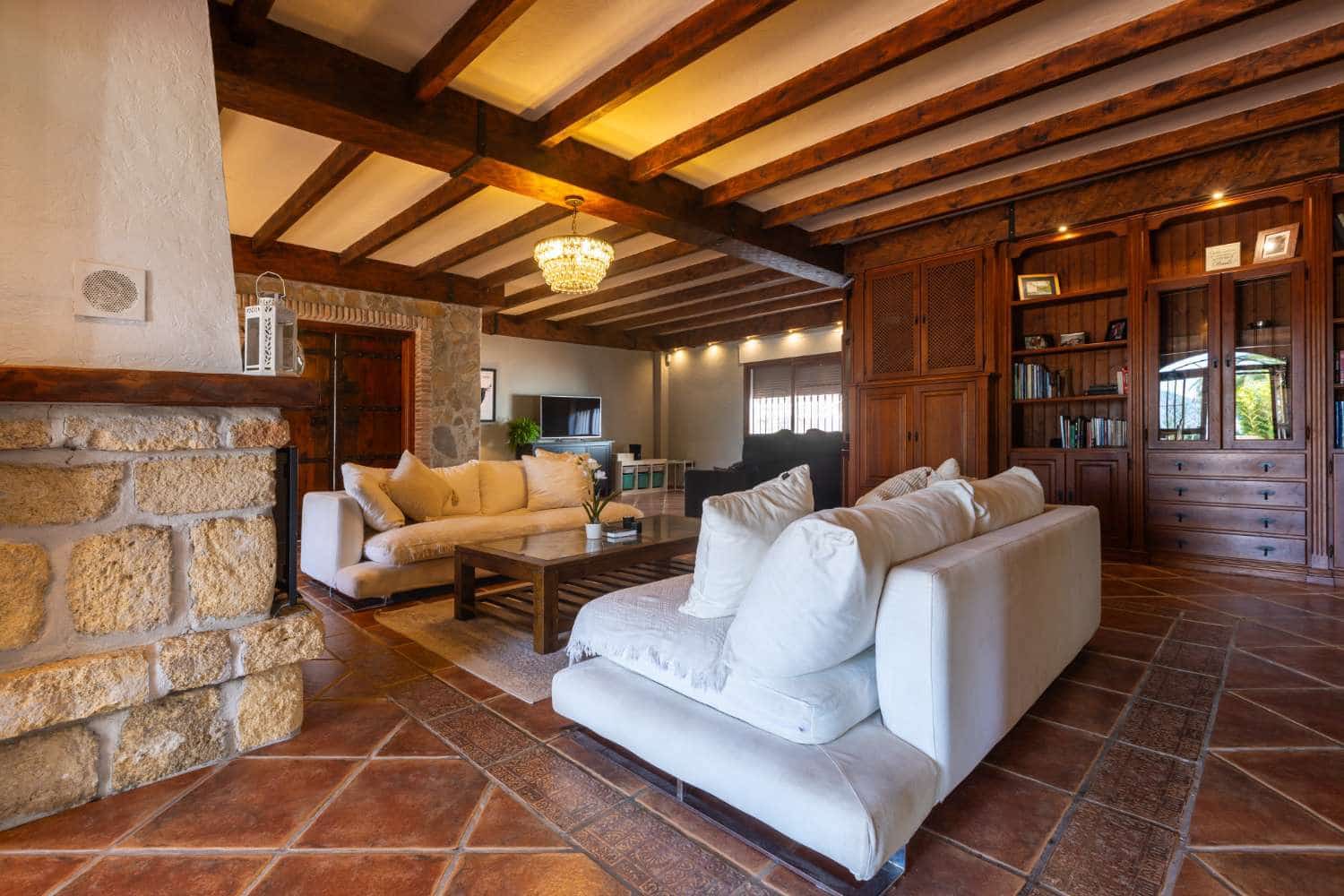 8 chambre Finca/Maison de Campagne à vendre à Alhaurin de la Torre avec piscine - 1 395 000 € (Ref: 9406205)