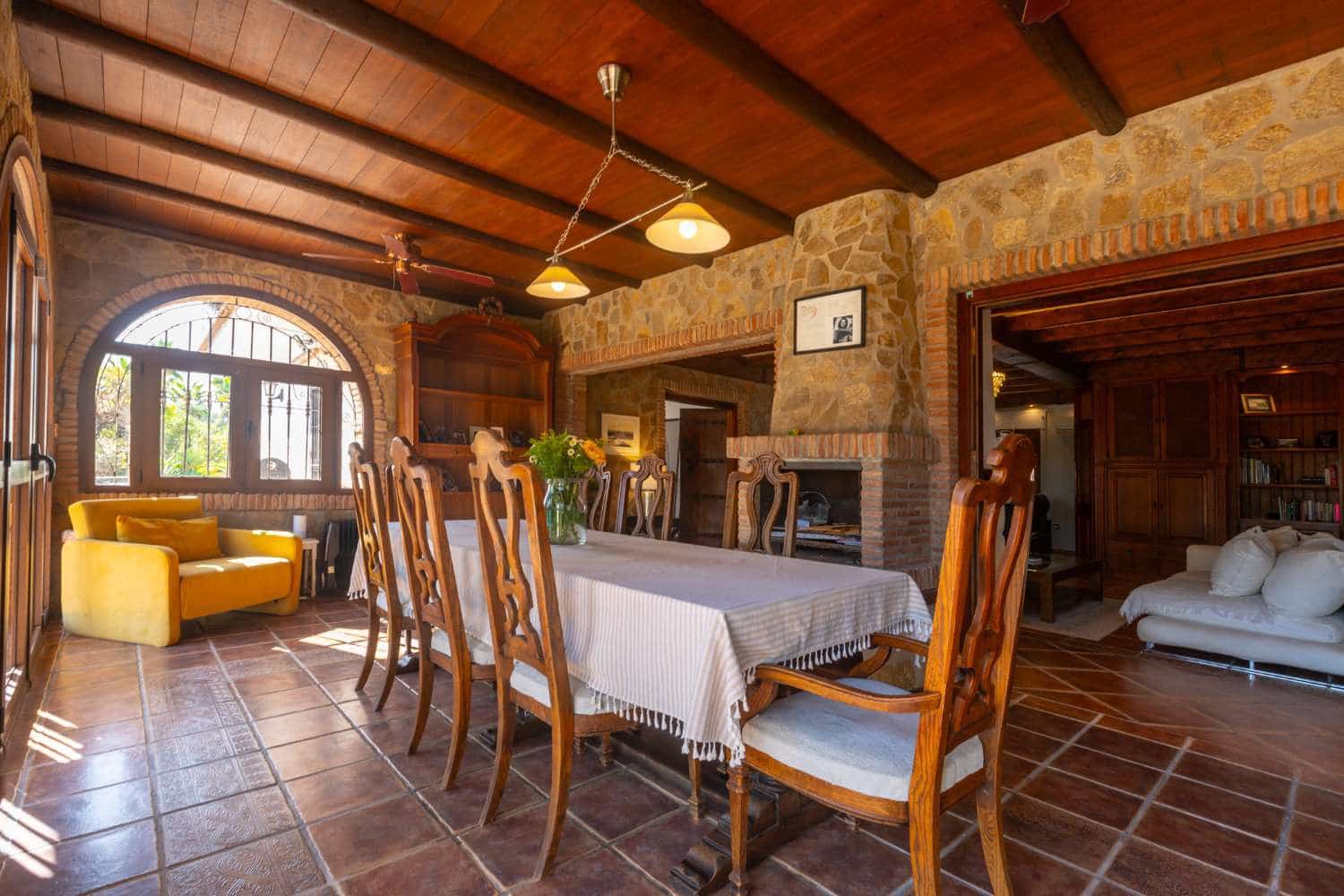 8 chambre Finca/Maison de Campagne à vendre à Alhaurin de la Torre avec piscine - 1 395 000 € (Ref: 9406205)