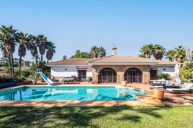 8 chambre Finca/Maison de Campagne à vendre à Alhaurín de la Torre avec piscine - 1 395 000 € (Ref: 9406205)