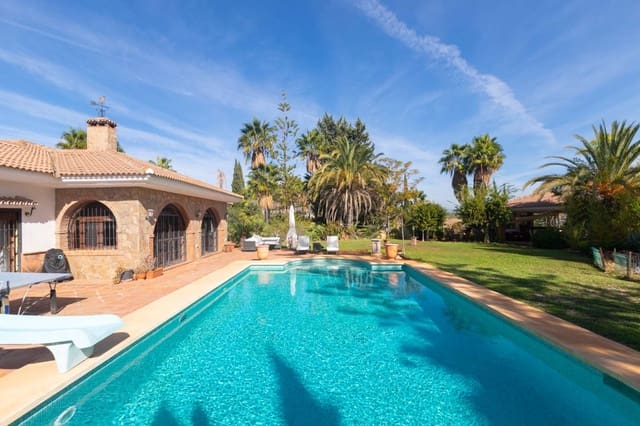 8 chambre Finca/Maison de Campagne à vendre à Alhaurín de la Torre avec piscine - 1 395 000 € (Ref: 9406205)