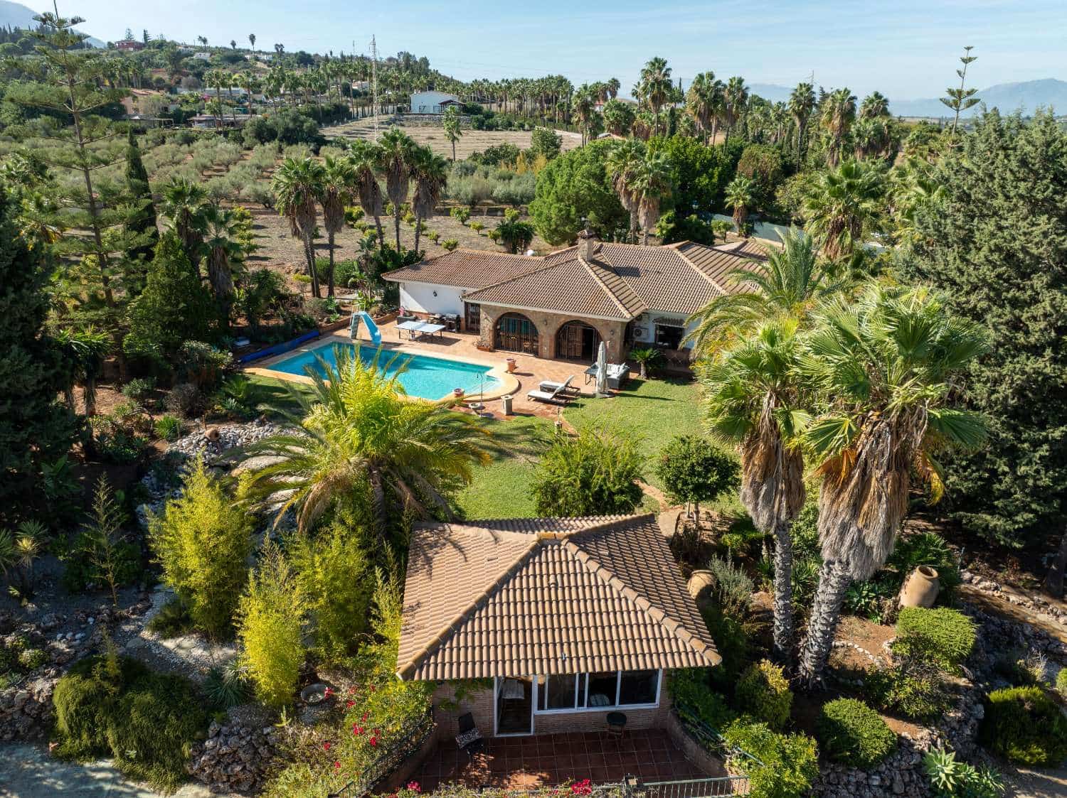 8 chambre Finca/Maison de Campagne à vendre à Alhaurin de la Torre avec piscine - 1 395 000 € (Ref: 9406205)