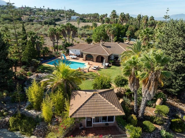 8 chambre Finca/Maison de Campagne à vendre à Alhaurín de la Torre avec piscine - 1 395 000 € (Ref: 9406205)