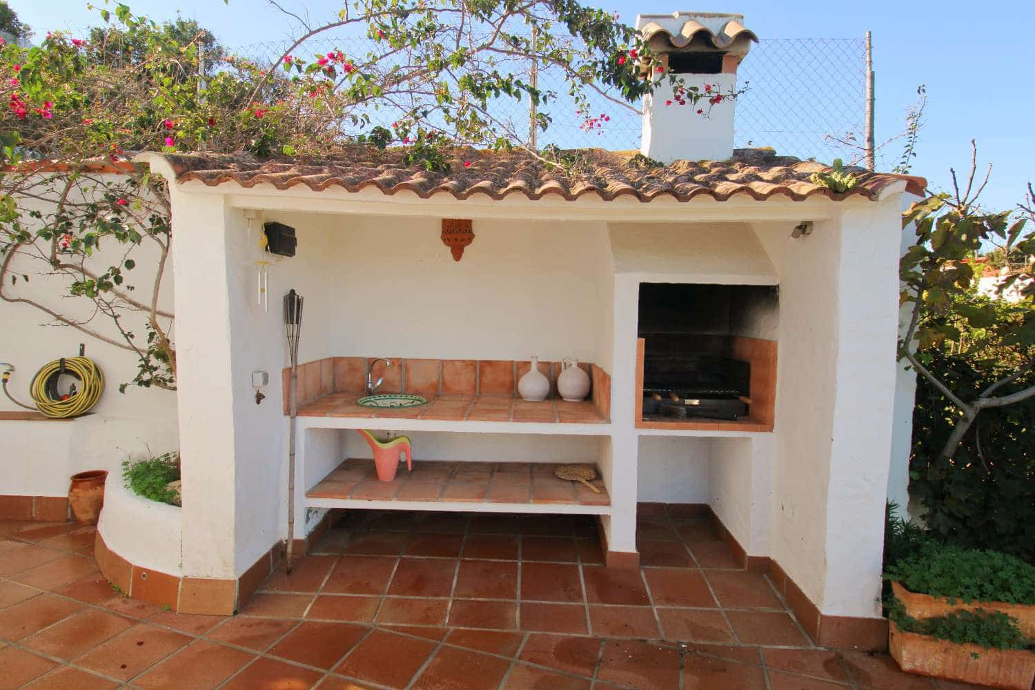 3 bedroom Finca/Country House for rent in Alhaurin de la Torre - € 1,200 (Ref: 9418931)