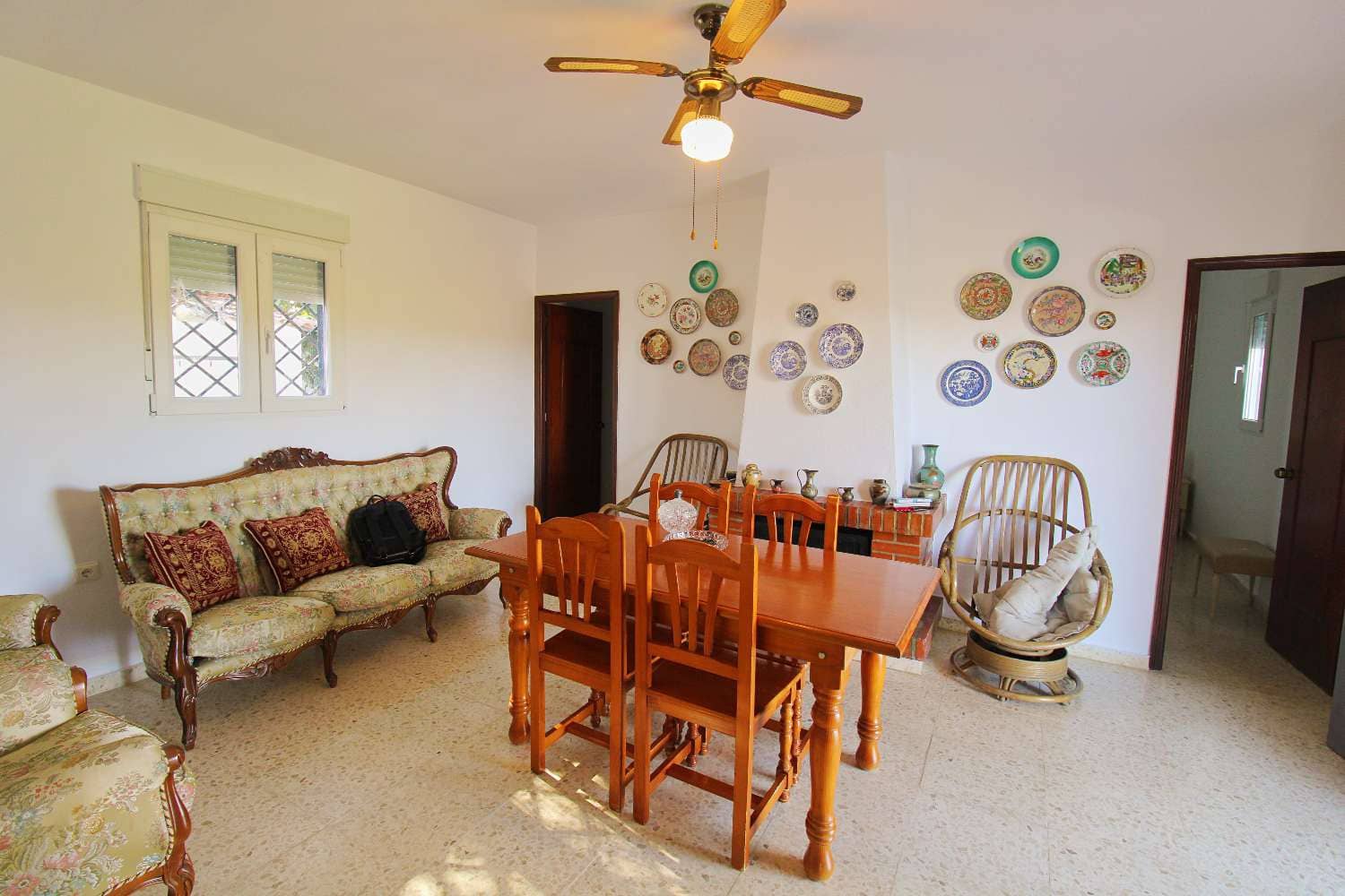 3 bedroom Finca/Country House for rent in Alhaurin de la Torre - € 1,200 (Ref: 9418931)