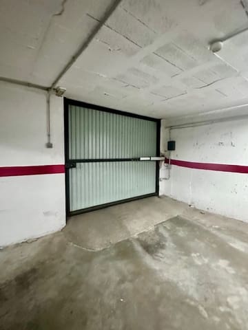 Autotalli myytävänä paikassa Alhaurín de la Torre - 18 500 € (Ref: 9430763)