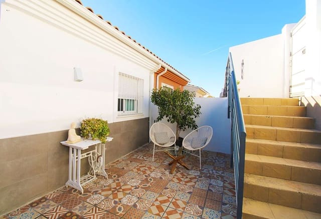 3 Zimmer Reihenhaus zu verkaufen in Coín mit Pool - 395.000 € (Ref: 9445758)