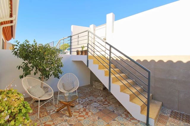 3 Zimmer Reihenhaus zu verkaufen in Coín mit Pool - 395.000 € (Ref: 9445758)