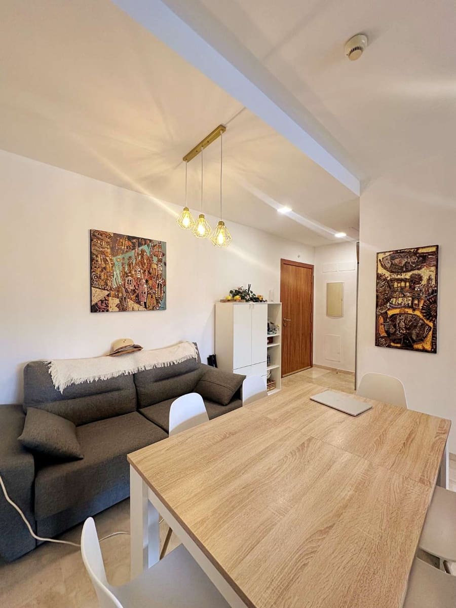 2 soveværelse Lejlighed til leje i Alhaurin de la Torre med swimmingpool - € 1.600 (Ref: 9450124)