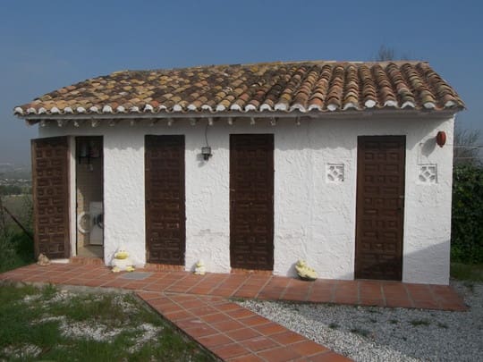 3 sypialnia Willa do wynajęcia w Alhaurin de la Torre z basenem garażem - 2 500 € (Ref: 9465155)