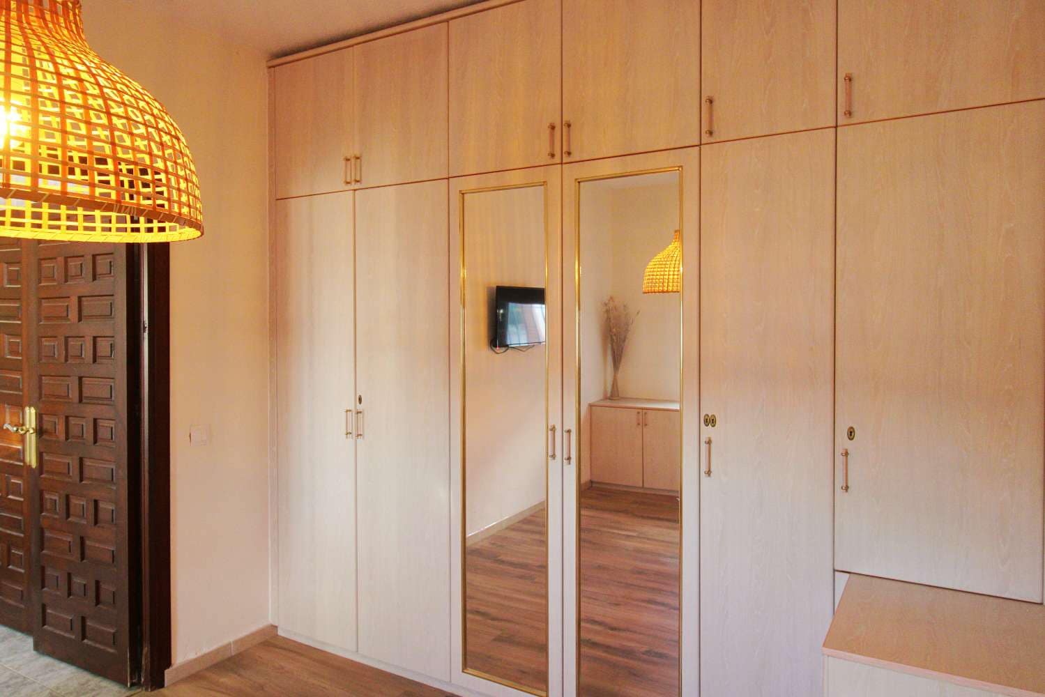 3 bedroom Villa for rent in Alhaurin de la Torre with pool garage - € 2,500 (Ref: 9465155)