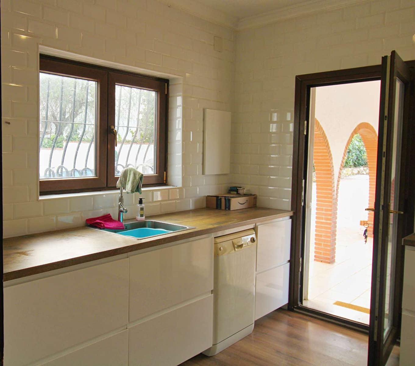 3 bedroom Villa for rent in Alhaurin de la Torre with pool garage - € 2,500 (Ref: 9465155)