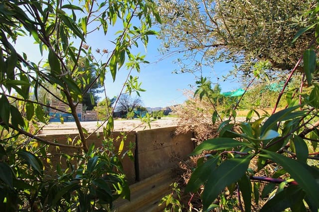 Finca/Casa Rural en Alhaurín el Grande en venta - 64.000 € (Ref: 9468097)