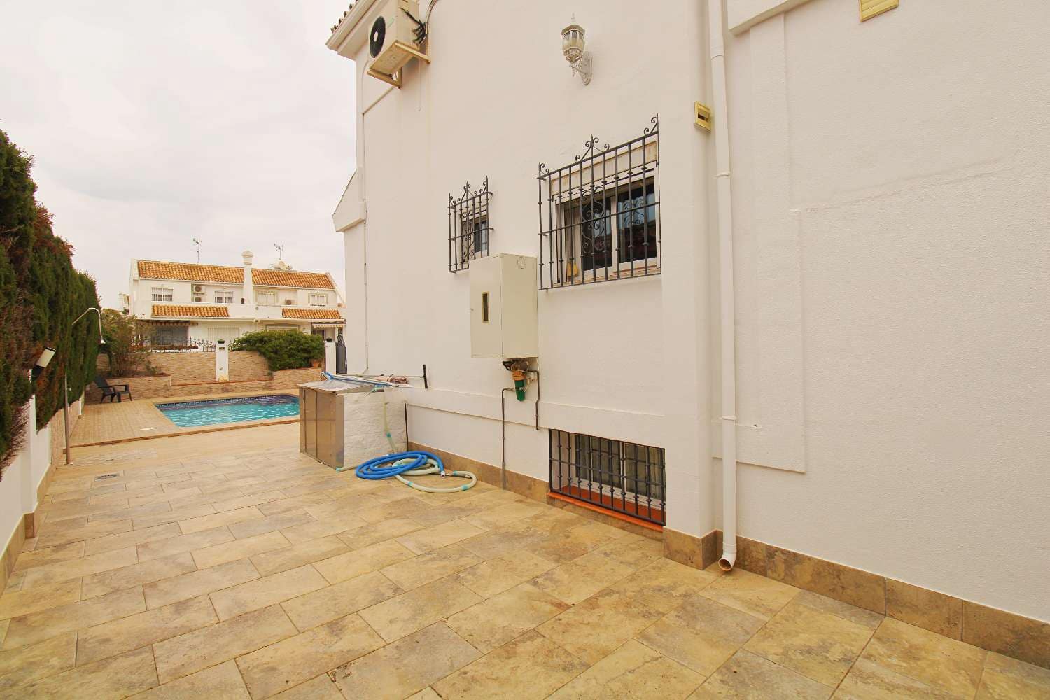 4 bedroom Villa for rent in Alhaurin de la Torre with pool - € 3,000 (Ref: 9508262)