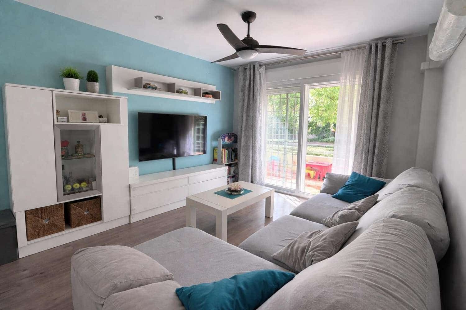 3 bedroom Flat for sale in Torremolinos with pool - € 390,000 (Ref: 9540753)