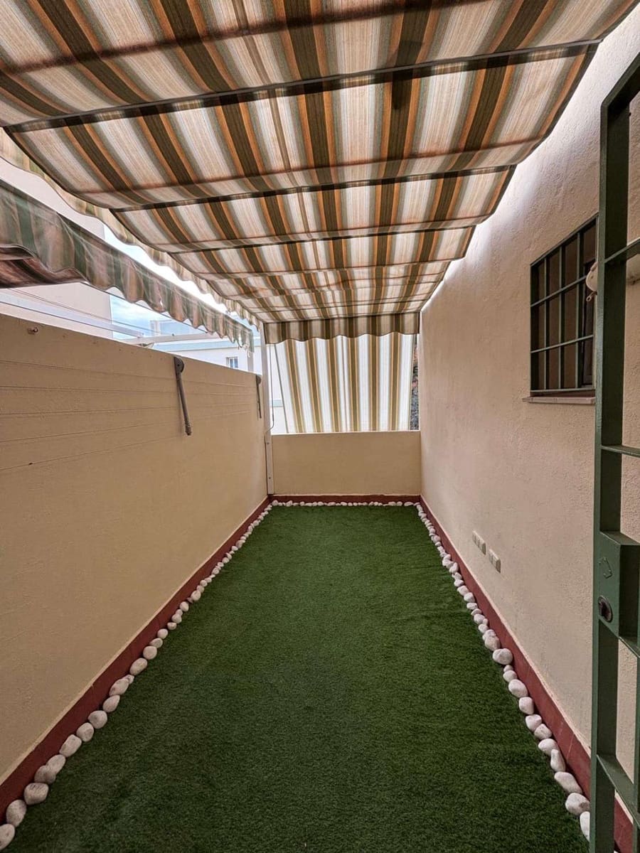 3 bedroom Flat for sale in Torremolinos with pool - € 390,000 (Ref: 9540753)