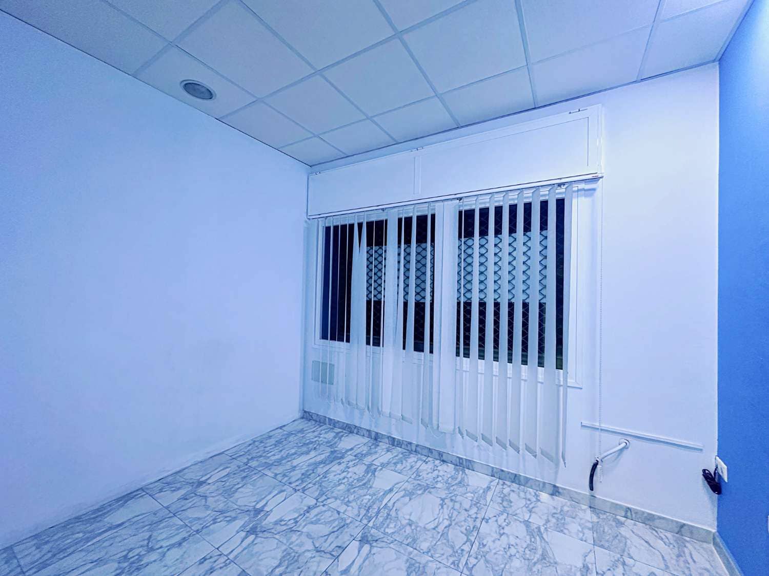 Commercieel te huur in Alhaurin de la Torre - € 950 (Ref: 9543010)