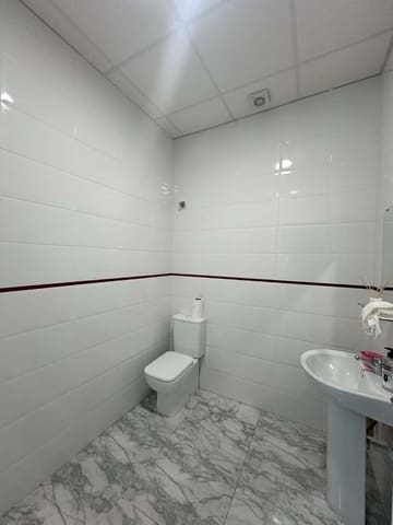 Kommersiell til salgs i Alhaurín de la Torre - € 185 000 (Ref: 9543011)