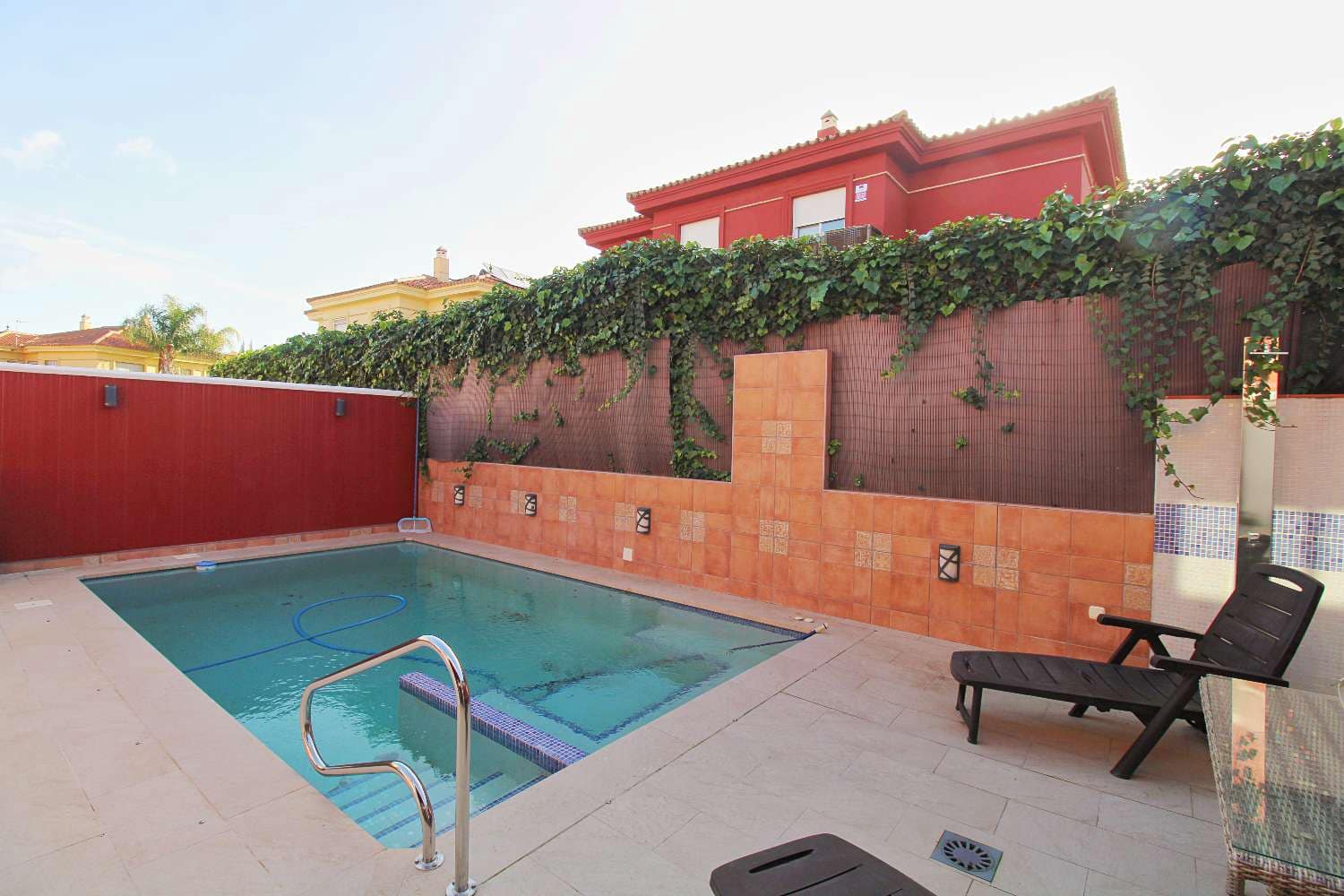 4 slaapkamer Halfvrijstaande villa te koop in Alhaurin de la Torre met zwembad - € 550.000 (Ref: 9560885)