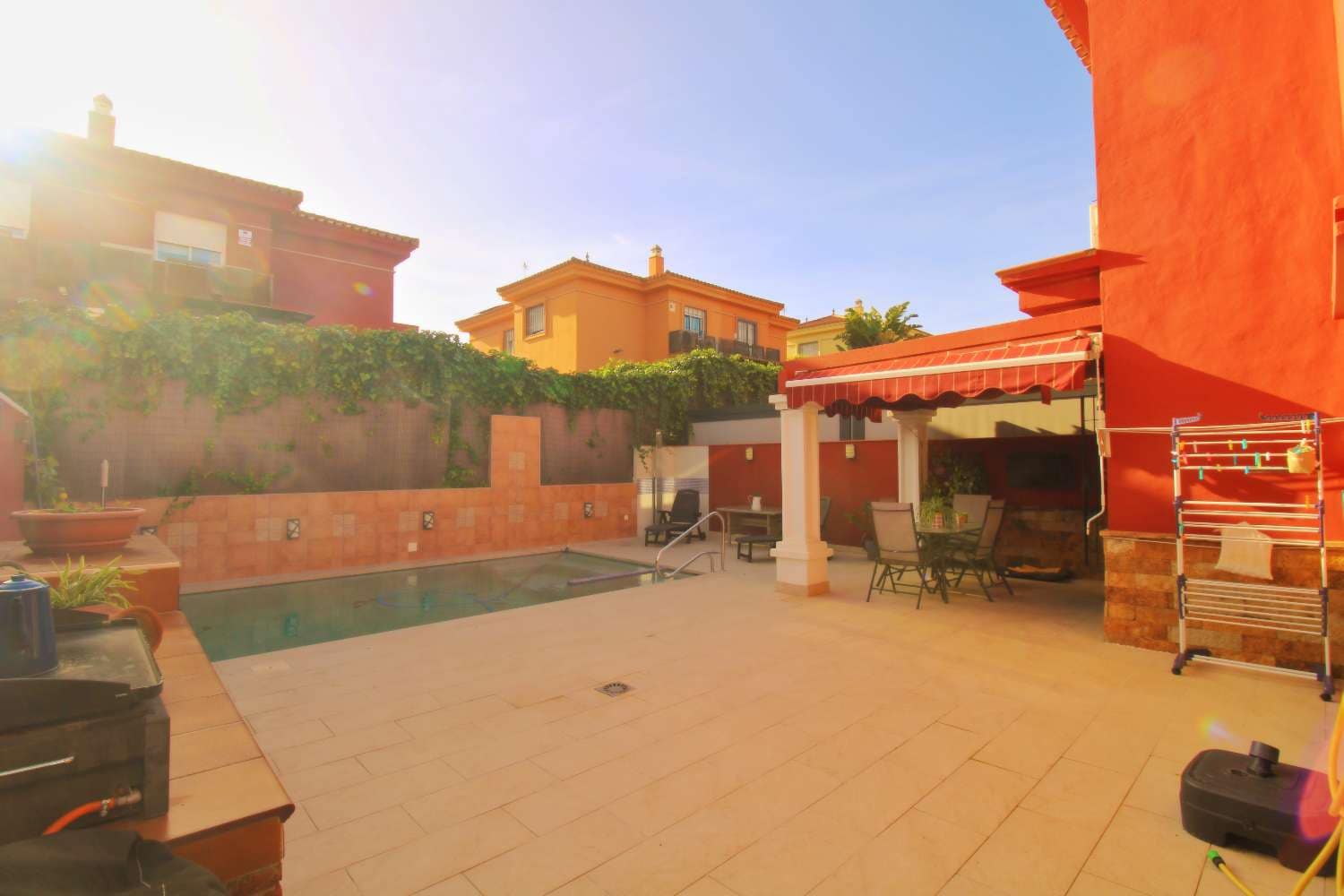 4 slaapkamer Halfvrijstaande villa te koop in Alhaurin de la Torre met zwembad - € 550.000 (Ref: 9560885)