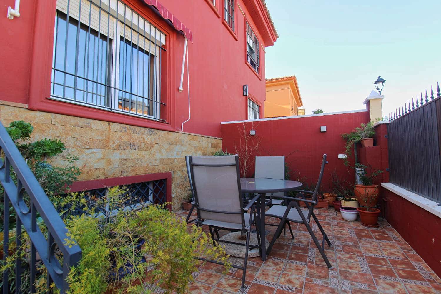 4 slaapkamer Halfvrijstaande villa te koop in Alhaurin de la Torre met zwembad - € 550.000 (Ref: 9560885)