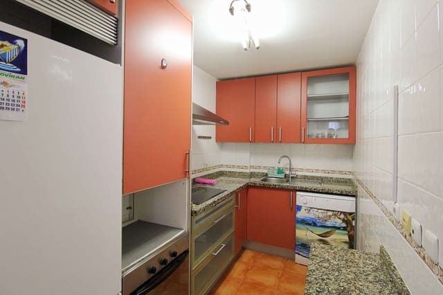 3 sovrum Lägenhet att hyra i Alhaurín de la Torre - 1 100 € (Ref: 9570574)