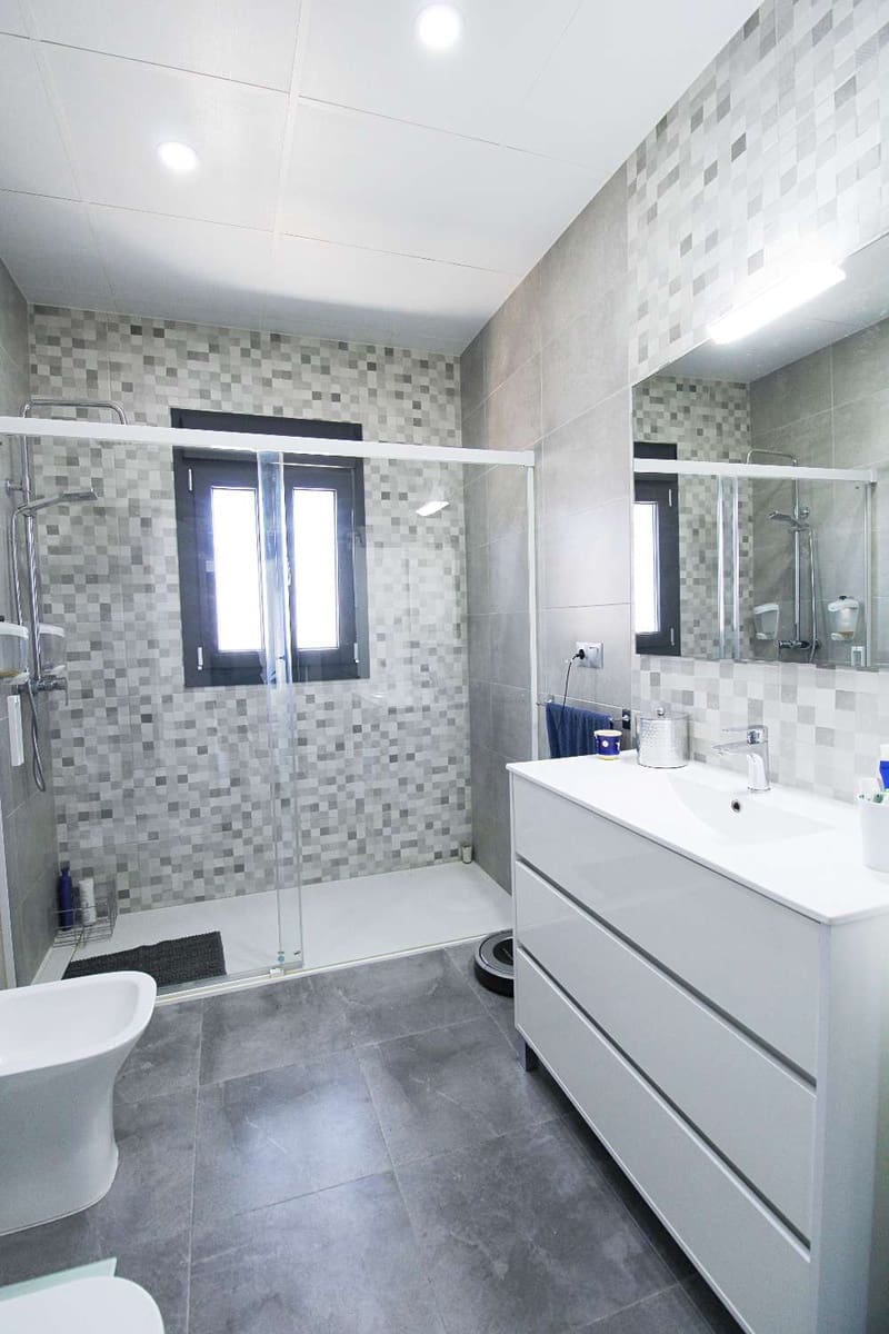 4 soveværelse Villa til salg i Alhaurin de la Torre med swimmingpool - € 810.000 (Ref: 9594600)