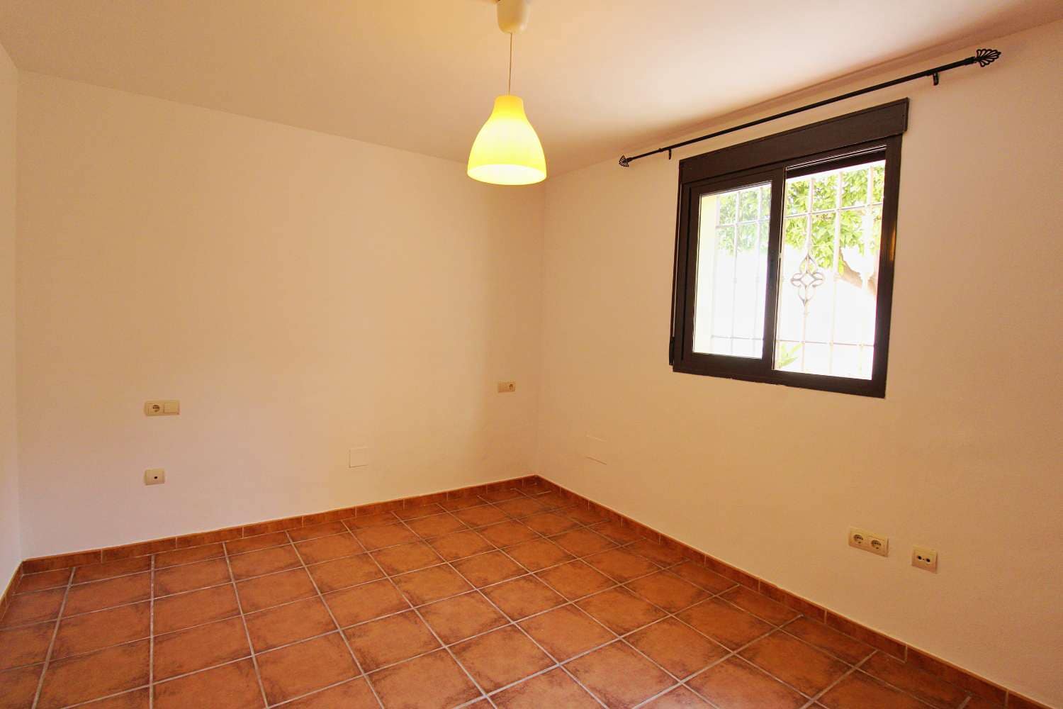 5 slaapkamer Villa te huur in Alhaurin de la Torre met zwembad - € 4.200 (Ref: 9594601)
