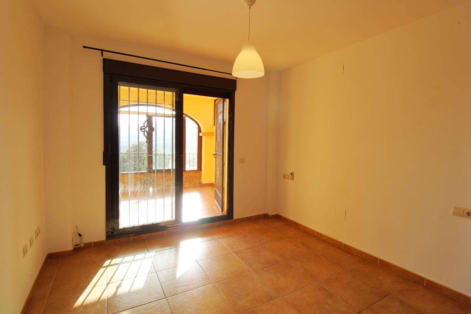 5 slaapkamer Villa te huur in Alhaurin de la Torre met zwembad - € 4.200 (Ref: 9594601)