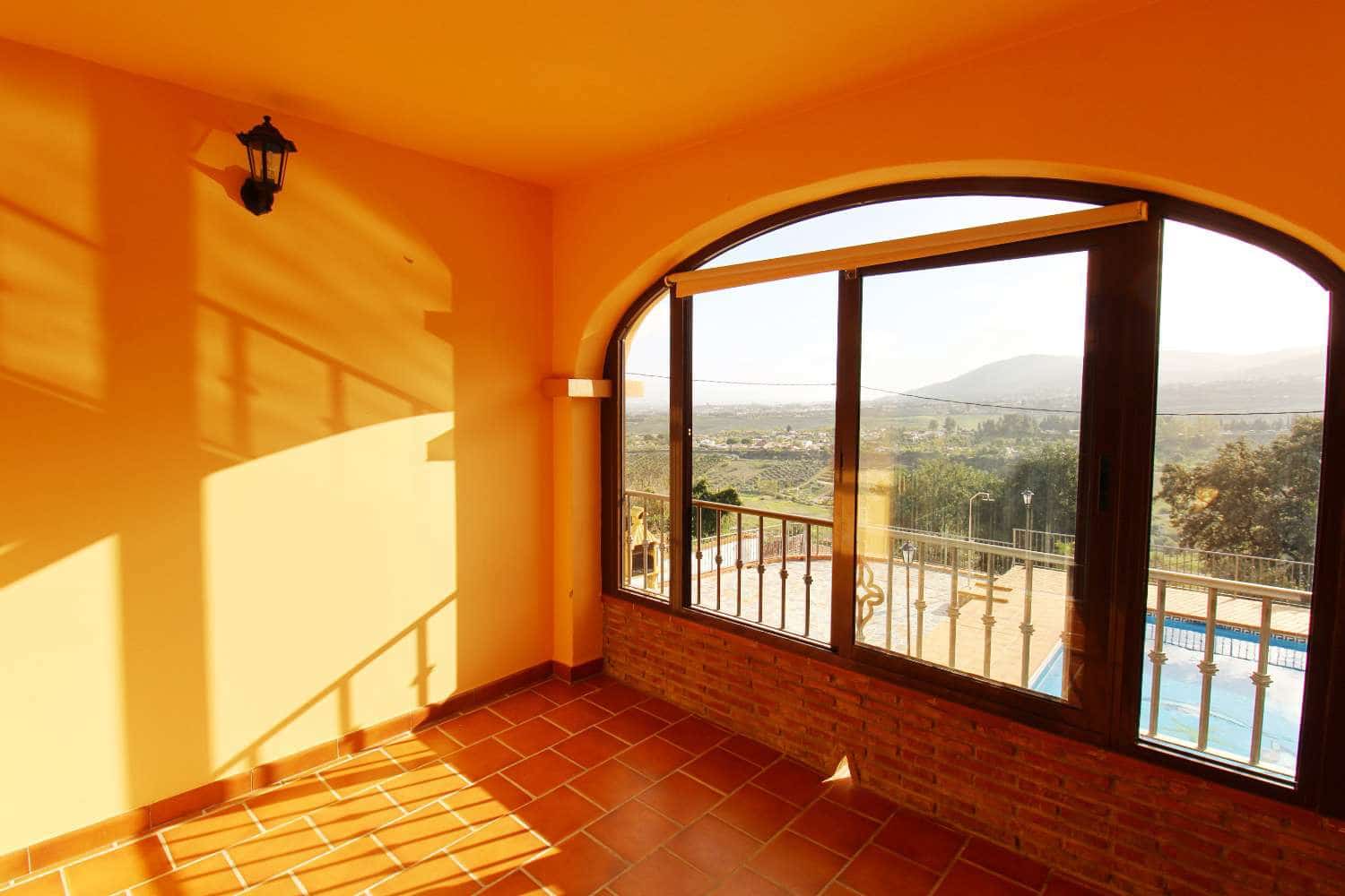 5 slaapkamer Villa te huur in Alhaurin de la Torre met zwembad - € 4.200 (Ref: 9594601)