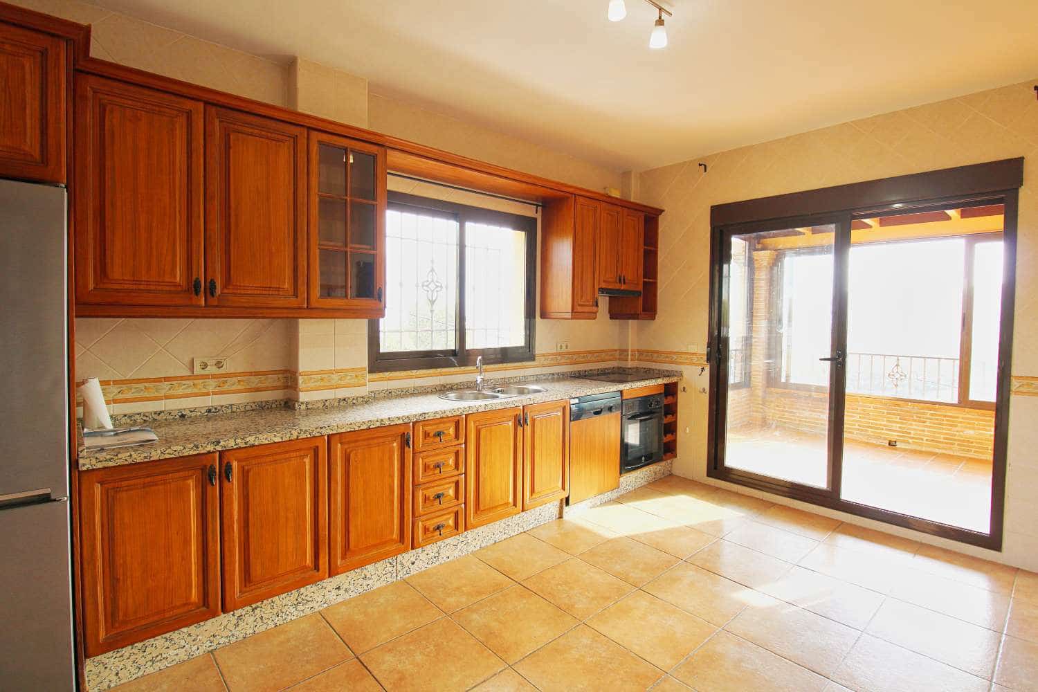 5 slaapkamer Villa te huur in Alhaurin de la Torre met zwembad - € 4.200 (Ref: 9594601)