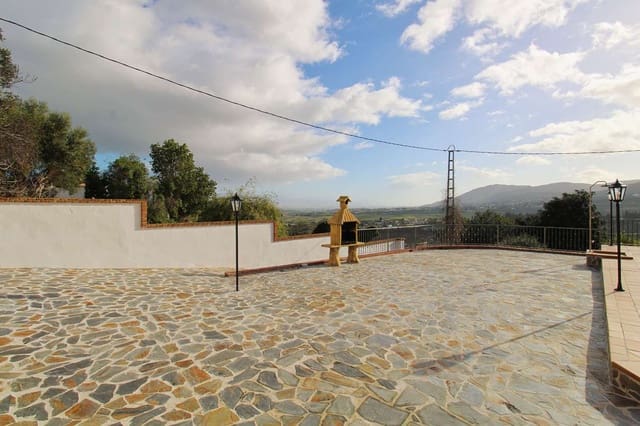 5 slaapkamer Villa te huur in Alhaurín de la Torre met zwembad - € 4.200 (Ref: 9594601)